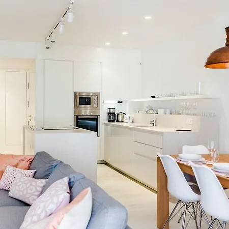 Marina Puente - Groundfloor - 3 Bedrooms Lejlighed